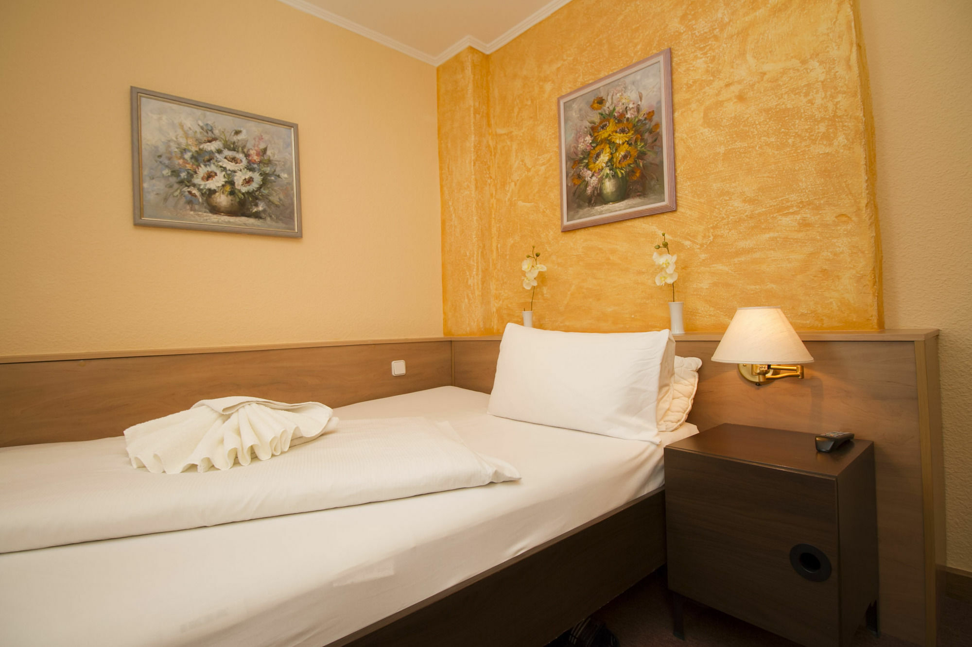 Hotel Spreewitz Am Kurfuerstendamm Βερολίνο Εξωτερικό φωτογραφία